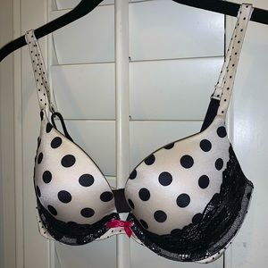 NWT Victoria’s Secret Polka Dot Push-up Bra 32D